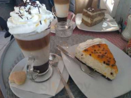 Café Glacé food