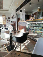 Café Barcarola inside