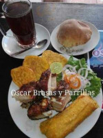 Oscar Brasas Y Parrillas food