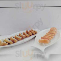 Nigiri Sushi Cauquenes food