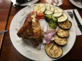 Pardos Chicken food