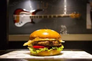 Rocker Burger food