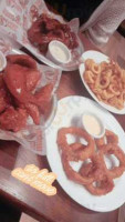 Hooters food