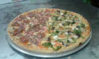 La Pizza Nostra Miraflores food