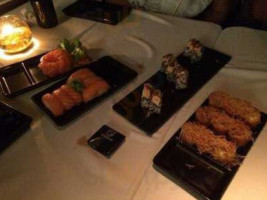 Sushiclub inside