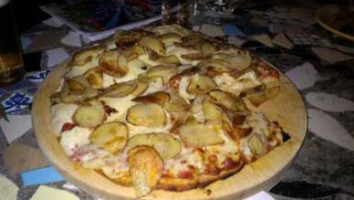 Zetapé Pizzetas food