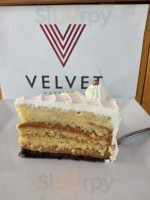 Velvet Pasteleria food