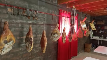 Lechones Avalos food