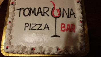 Tomaruna Pizza food