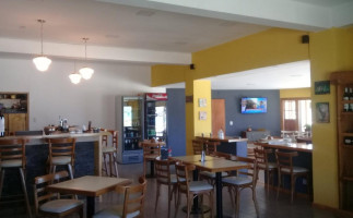 Del Viejo Bosque Cafe inside