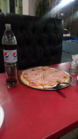 Pizza Café Umma food