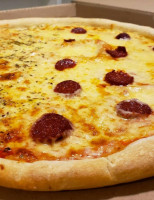 Racco Pizza food
