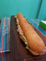 Sandwicheria Kairos food