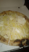 Pizza Matienzo food