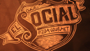 Social Pizza Gourmet outside