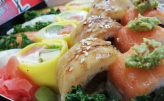 Sushi City Firmat food