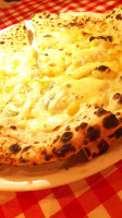 Michele Pizza E Amore food