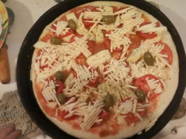 Pizzería Italia food