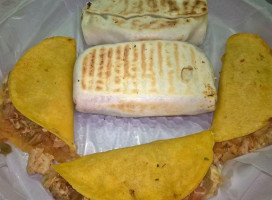 Spar Tacos Galvez food