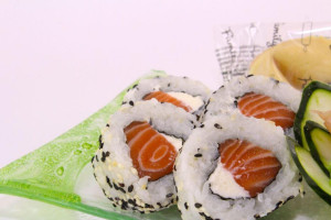 Akita Sushi Wok food