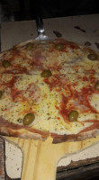 Pizzeria El Tata food