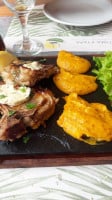 Bizio Villa Allende food