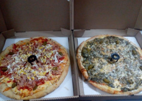 Pizza Club Delivery food