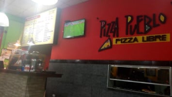 Pizza Pueblo food