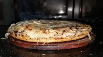 Pizzería Capriccio food