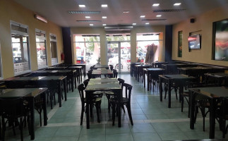 Ahijuna Lomos Y Cafe inside