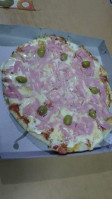 Pizza Pieri food