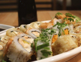 Kenzai Sushi food