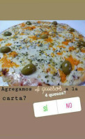 Punto Pizza food