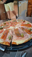 Pizzeria Lo De Montes food