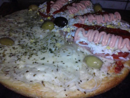 Pizzeria Upa's food