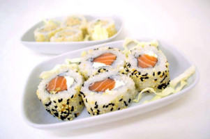 Akita Sushi Wok food