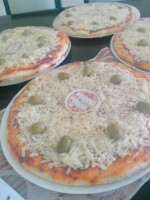 Pizzas Caseras food