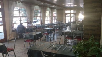 Cafe Jamaica El Pirulo inside