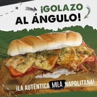 La Esquina Del Futbol food