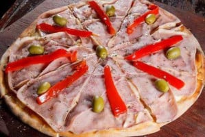 El Rey De La Pizza food