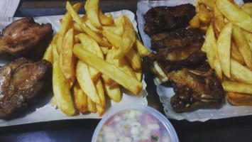 Parrilla Los Kenny's food