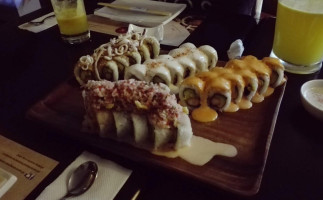 Hana Sushi food