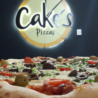 Cake's Pizzas food