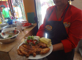 El Sabor Del Callejón inside