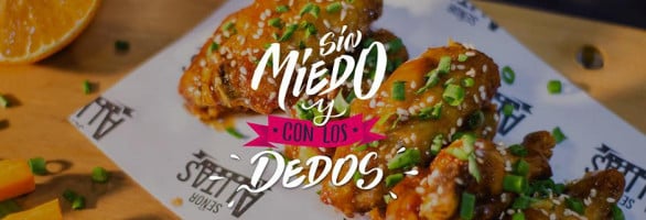 Señor Alitas food