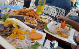 Los Ceviches De Kike Nautico food