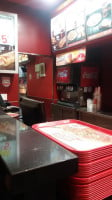 Pizza Hut Mercaderes food