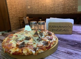 Fariano's Pizza food