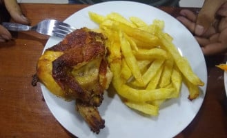 El Pollo Real Dolores food