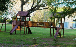 Baviera Resto outside